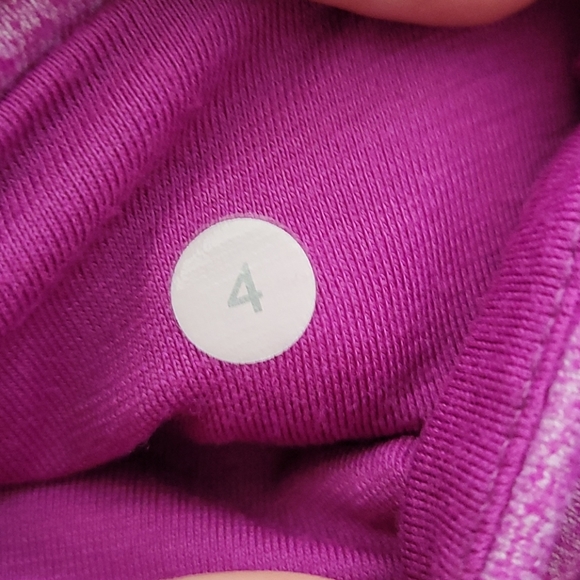 Lululemon Heather Pink Cropped Leggings - Picture 4 of 4